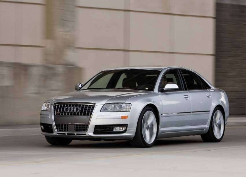 Авто обои Audi Audi S8 (2008)