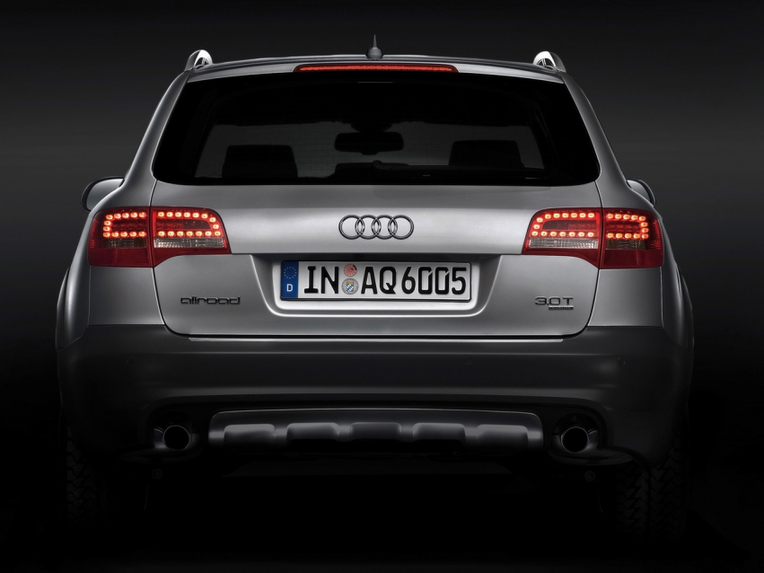 Авто обои Audi Audi A6 allroad quattro 2009