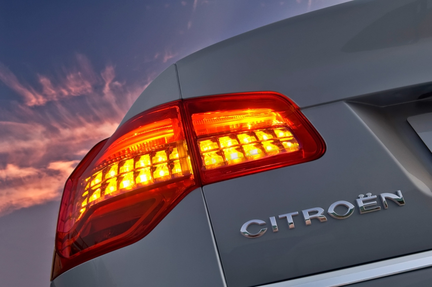 Авто обои Citroen Citroen C5 2008