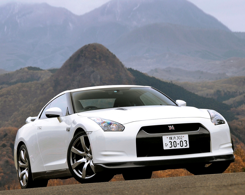 Авто обои Nissan Nissan GT-R 2008