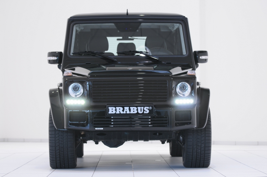 Авто обои Mercedes-Benz BRABUS G V12 S Biturbo