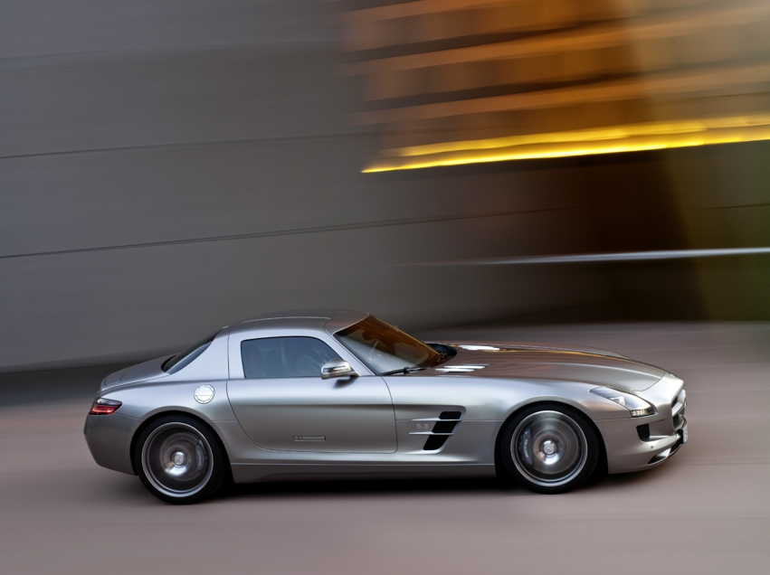 Авто обои Mercedes-Benz SLS AMG 2010