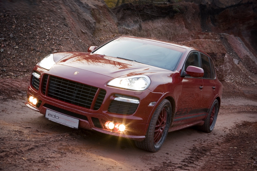 Авто обои Porsche Edo Competition Porsche Cayenne GTS