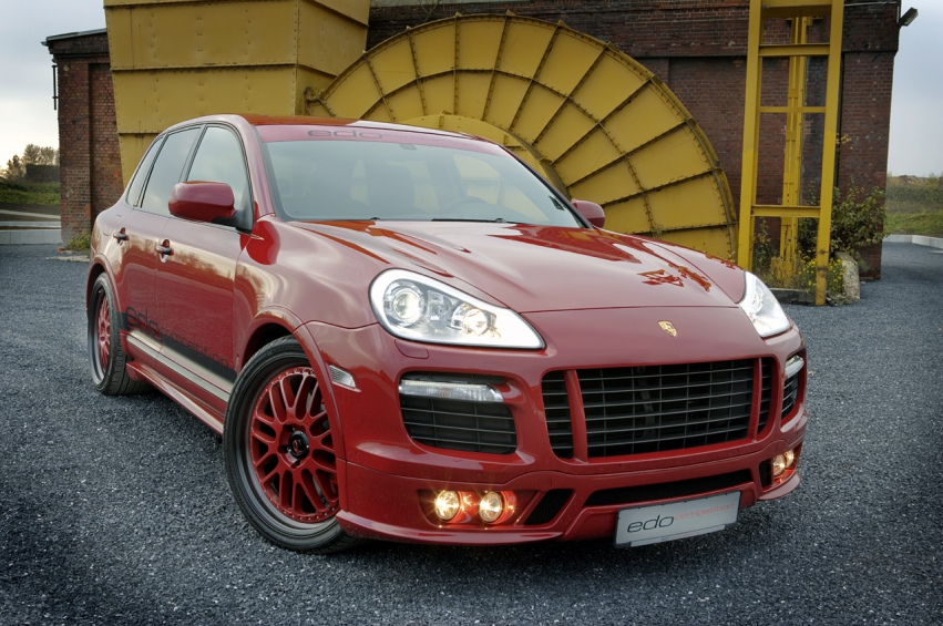 Авто обои Porsche Edo Competition Porsche Cayenne GTS