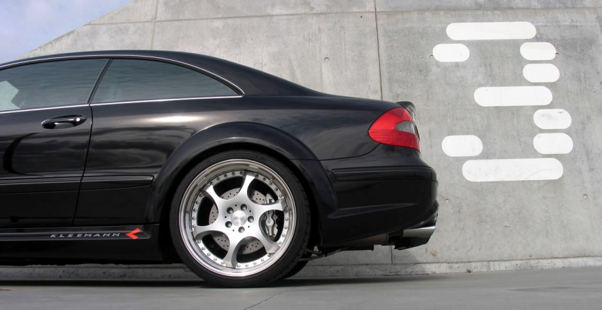 Авто обои Mercedes-Benz Kleemann CLK63K Black Series