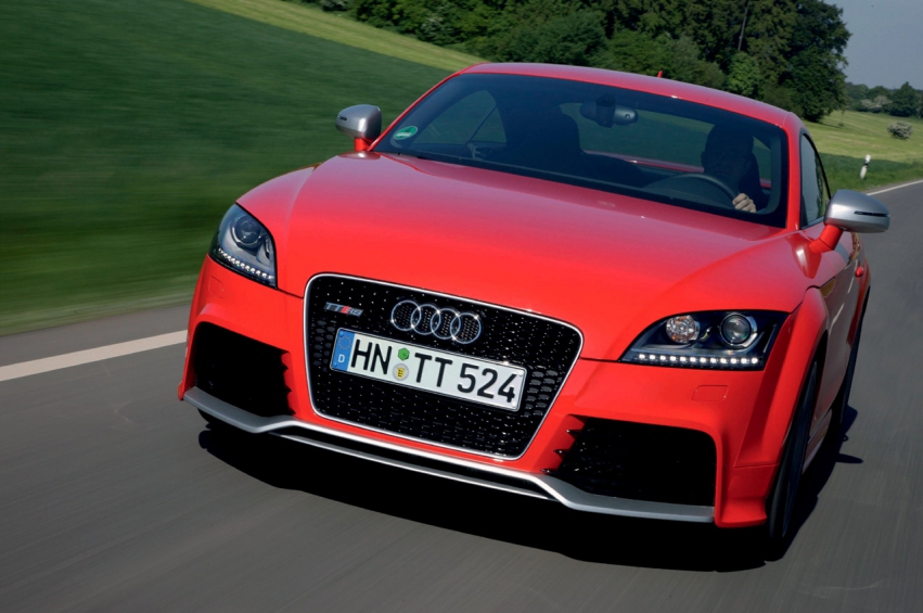 Авто обои Audi TT RS 2010