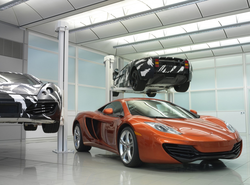 Авто обои McLaren MP4-12C