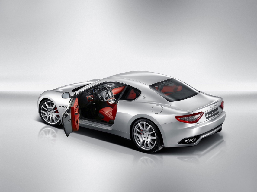 Авто обои Maserati Maserati GranTurismo (2008)