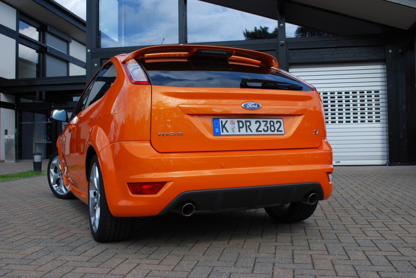 Авто обои Ford Ford Focus ST 2008