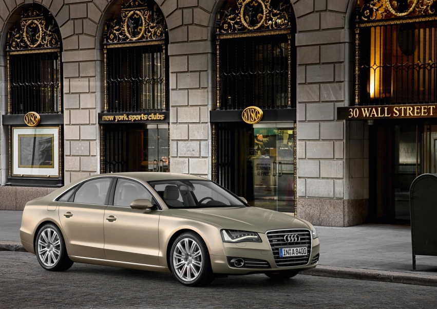 Авто обои Audi A8 2011