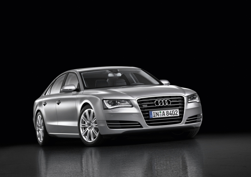 Авто обои Audi A8 2011