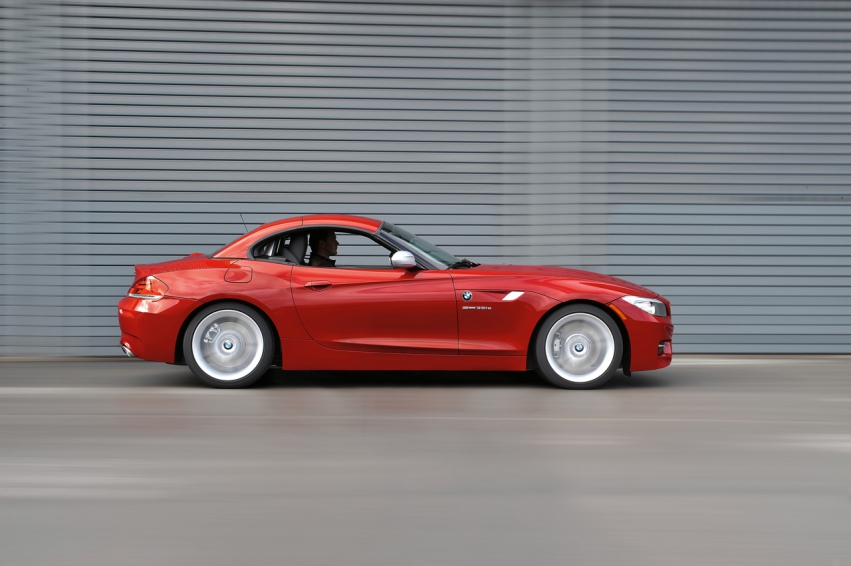 Авто обои BMW Z4 sDrive35is 2011