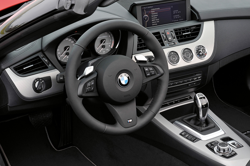 Авто обои BMW Z4 sDrive35is 2011