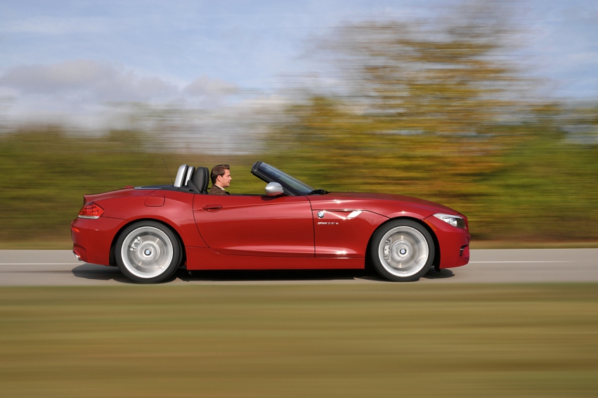 Авто обои BMW Z4 sDrive35is 2011