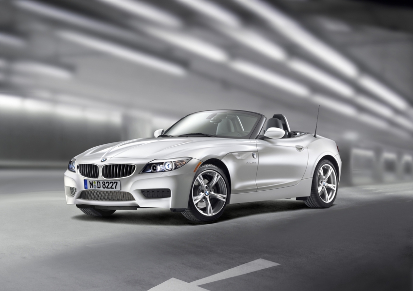 Авто обои BMW Z4 sDrive35is 2011