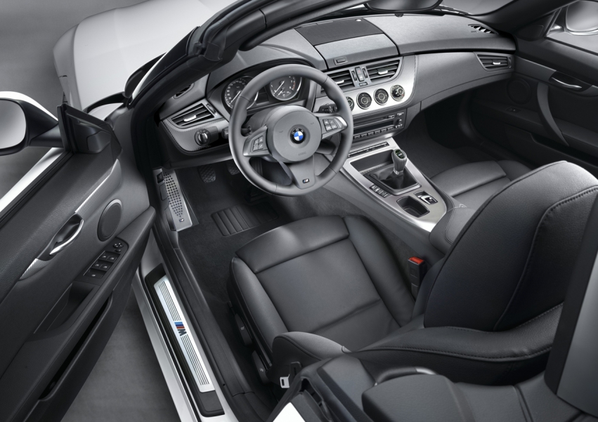 Авто обои BMW Z4 sDrive35is 2011