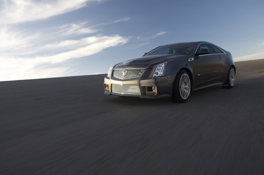 Авто обои Cadillac CTS-V Coupe 2011