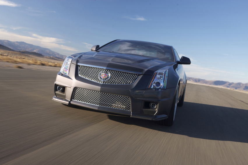 Авто обои Cadillac CTS-V Coupe 2011