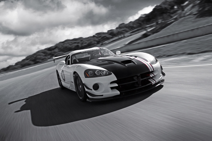 Авто обои Dodge Viper ACR-X 2010