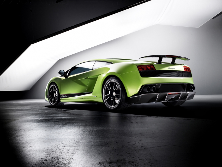 Авто обои Lamborghini Gallardo 570-4 Superleggera 2011