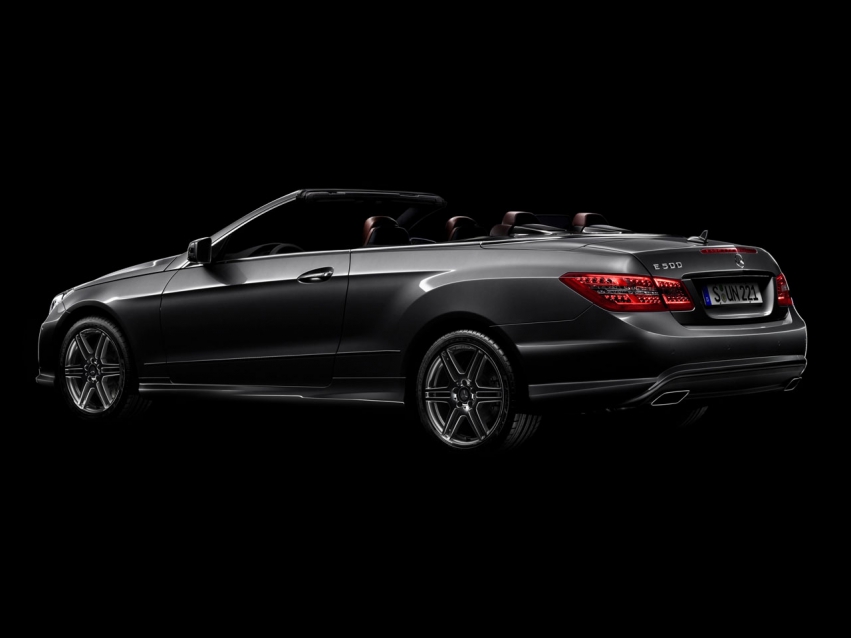 Авто обои Mercedes-Benz E-Class Cabriolet 2011