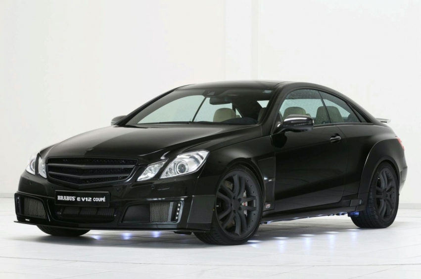 Авто обои Mercedes-Benz BRABUS E V12 Coupe