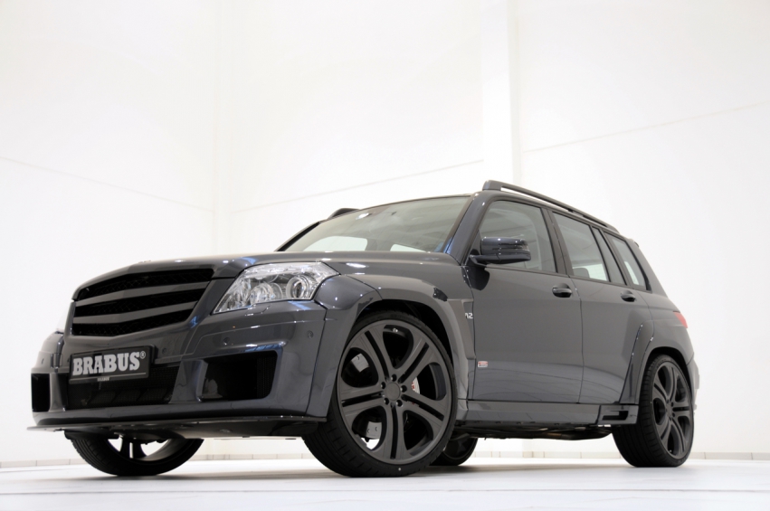 Авто обои Mercedes-Benz GLK V12 by Brabus