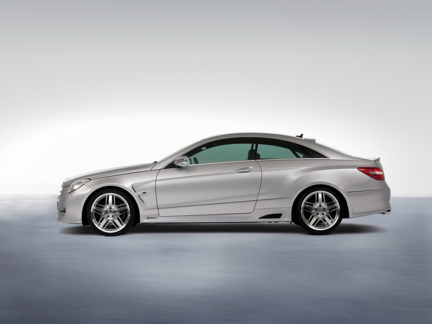 Авто обои Mercedes-Benz Lorinser E-Class Coupe 2010