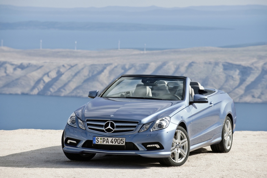 Авто обои Mercedes-Benz E-Class Cabriolet 2011