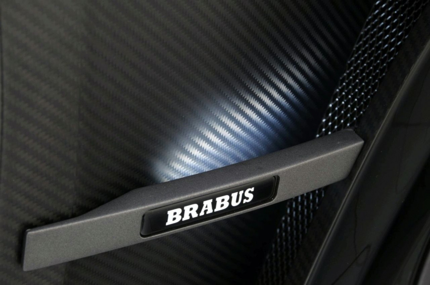 Авто обои Mercedes-Benz BRABUS E V12 Coupe