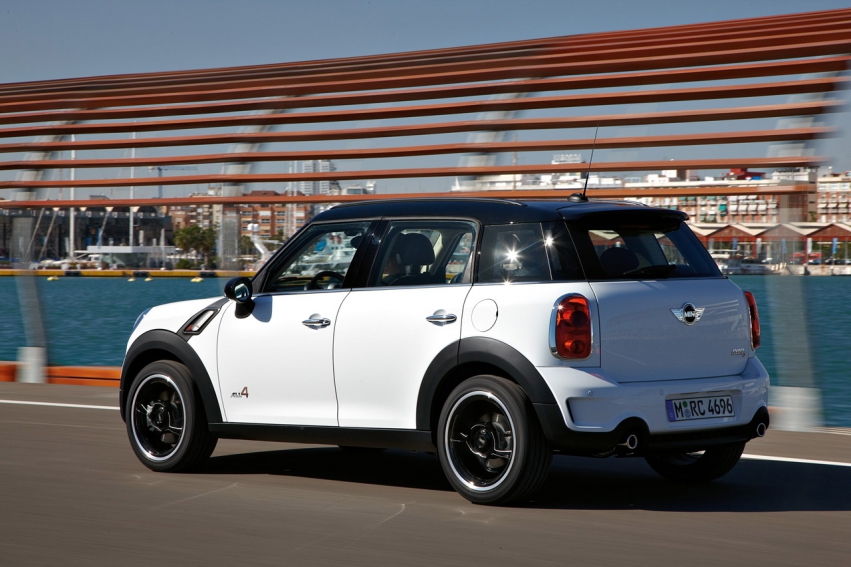 Авто обои Mini Countryman