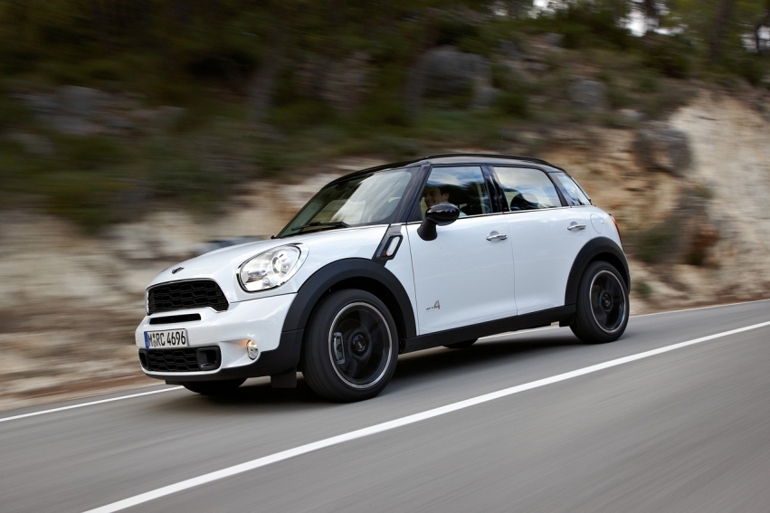 Авто обои Mini Countryman