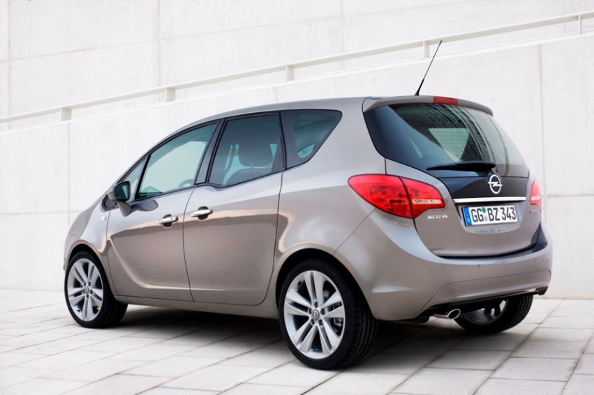 Авто обои Opel Meriva