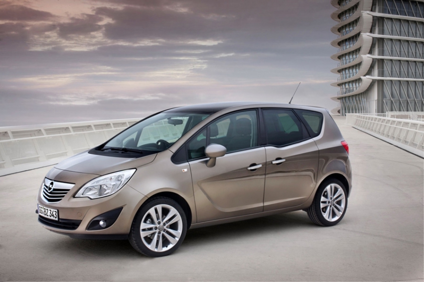 Авто обои Opel Meriva