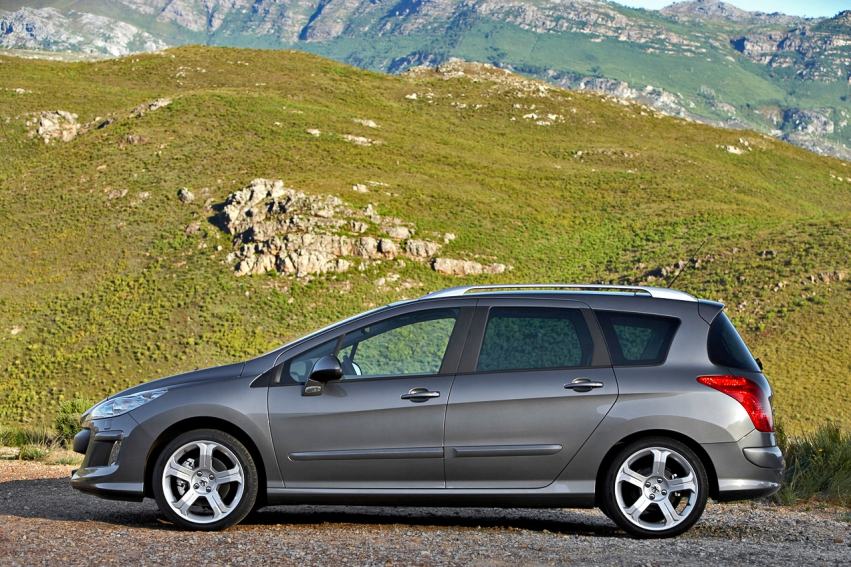 Авто обои Peugeot 308 SW