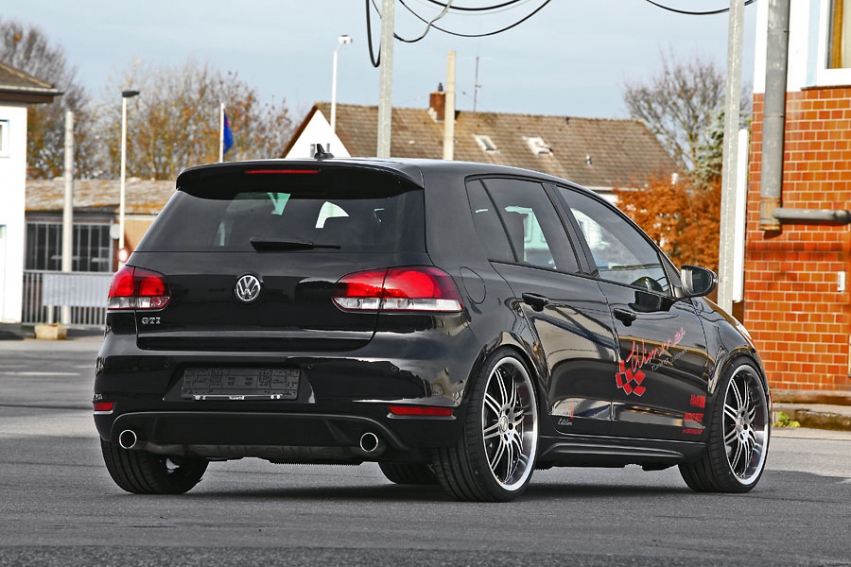 Авто обои Volkswagen Wimmer RS 386-hp GTI