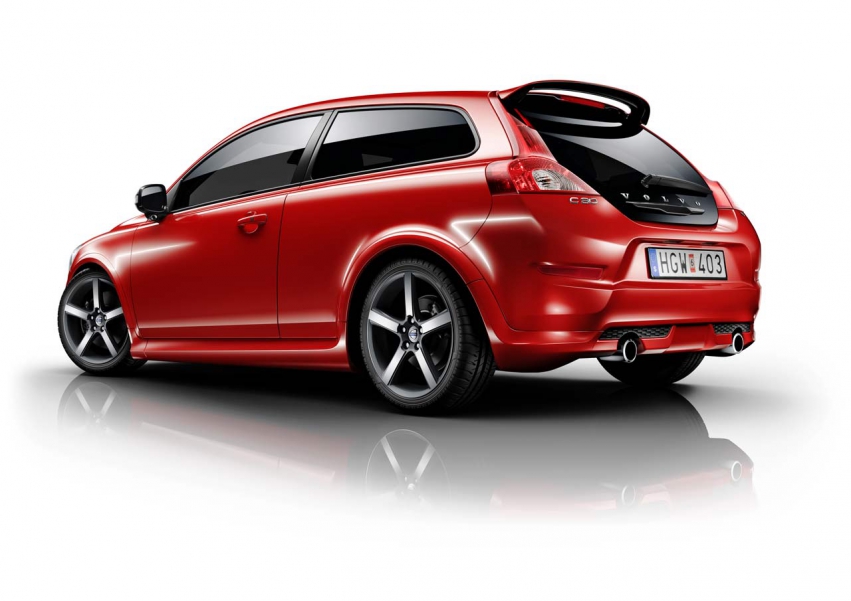 Авто обои Volvo C30 T5 R Design 2011