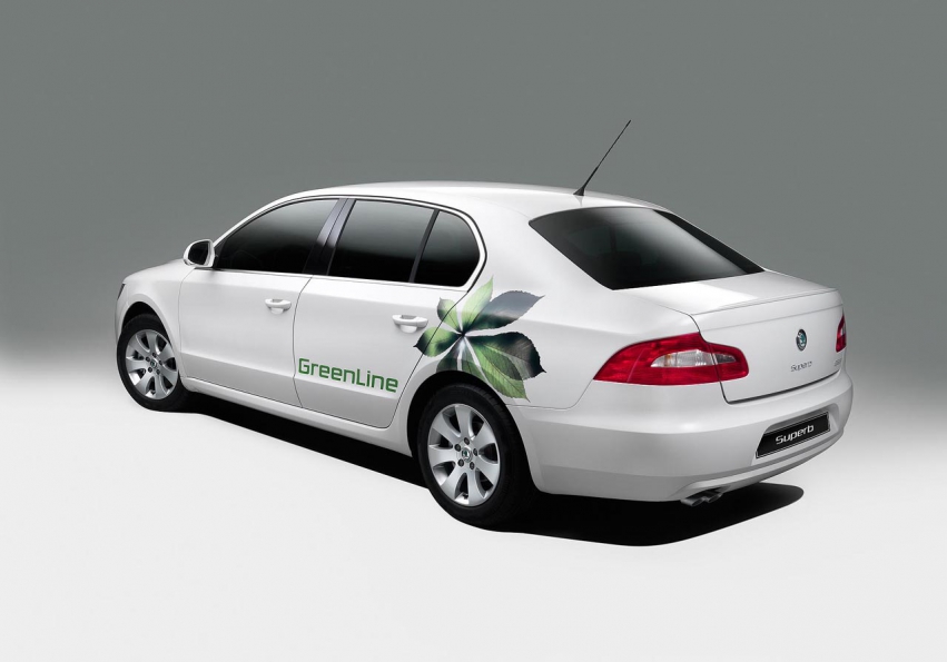 Авто обои Skoda Skoda Superb GreenLine 2008