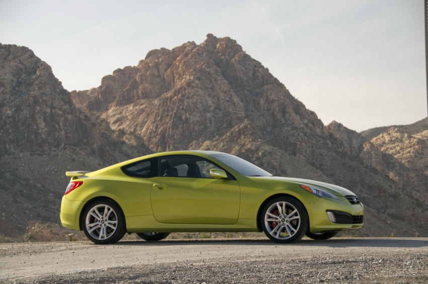 Авто обои Hyundai Genesis Coupe 2010