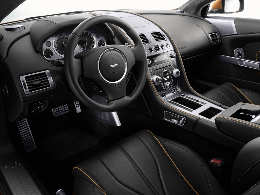 Авто обои Aston Martin Virage 2011