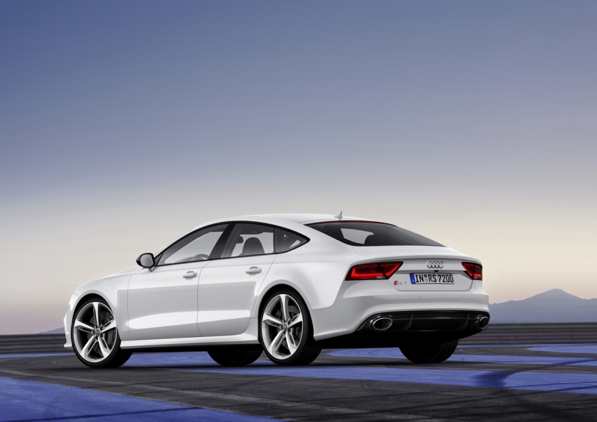 Авто обои Audi RS7 2014