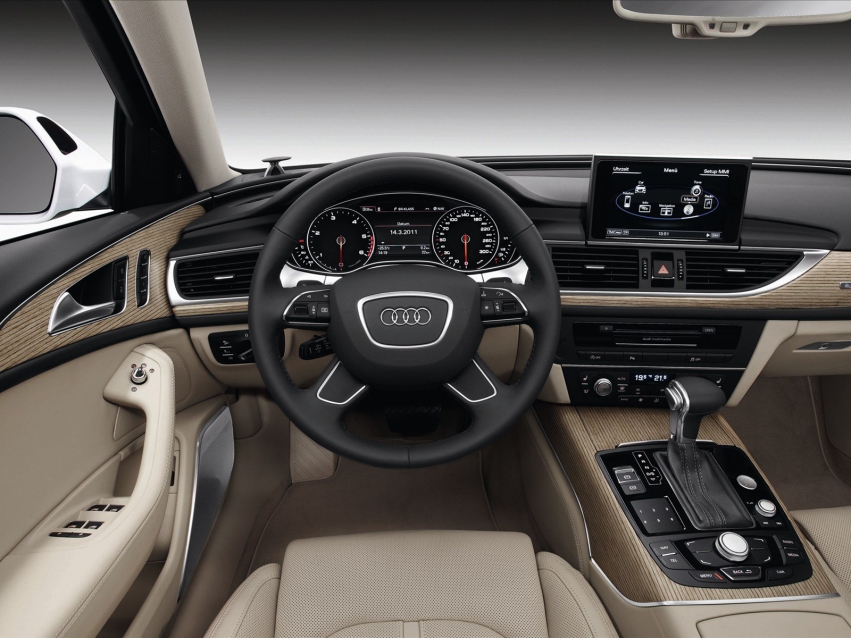 Авто обои Audi A6 Universal 2011