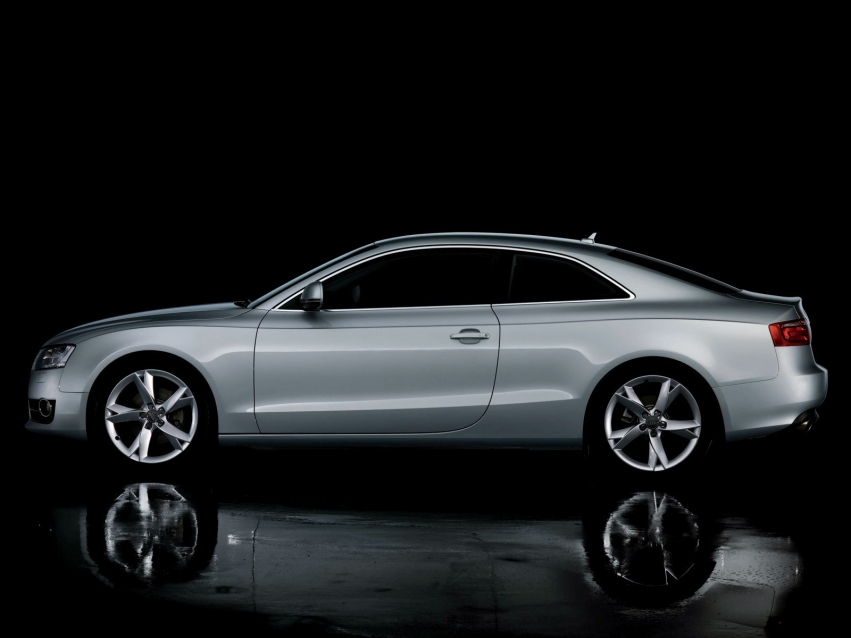 Авто обои Audi A5 Coupe