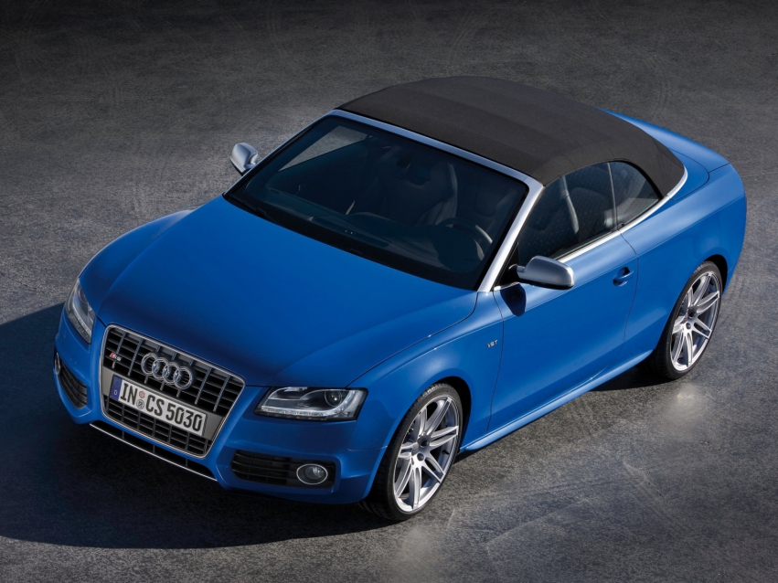 Авто обои Audi S5 Cabrialet 2009-2011