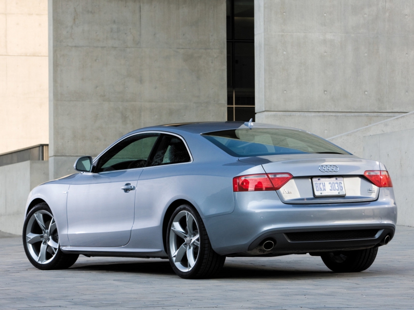 Авто обои Audi A5 Coupe