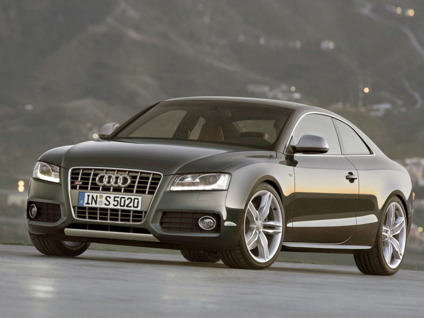 Авто обои Audi S5 Coupe 2008-2011