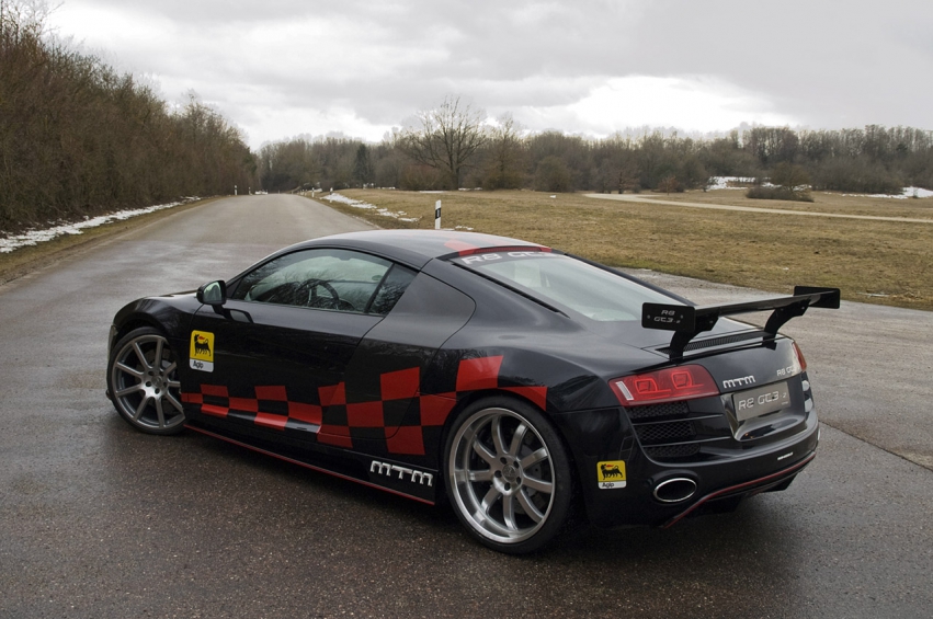 Авто обои Audi MTM R8 GT3-2