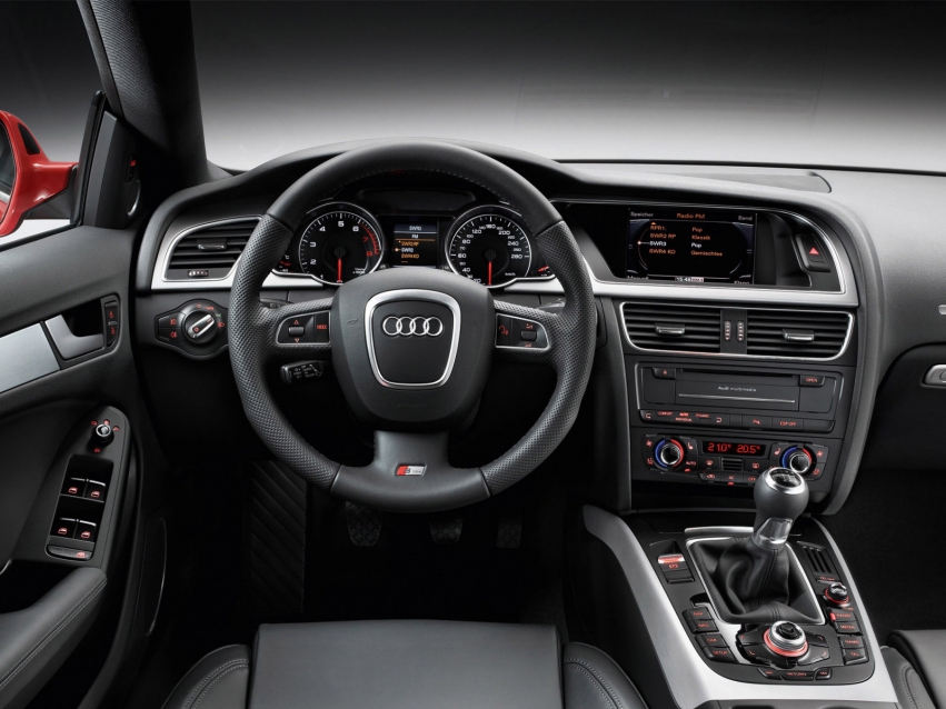 Авто обои Audi A5 Sportback Hatchback 2009