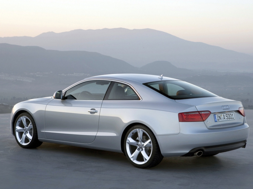 Авто обои Audi A5 Coupe