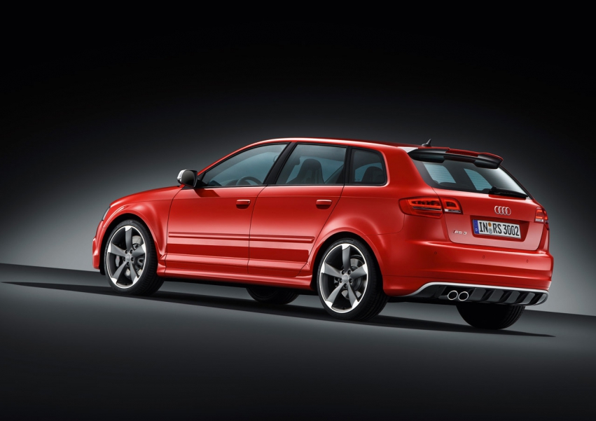 Авто обои Audi RS 3 Sportback 2012